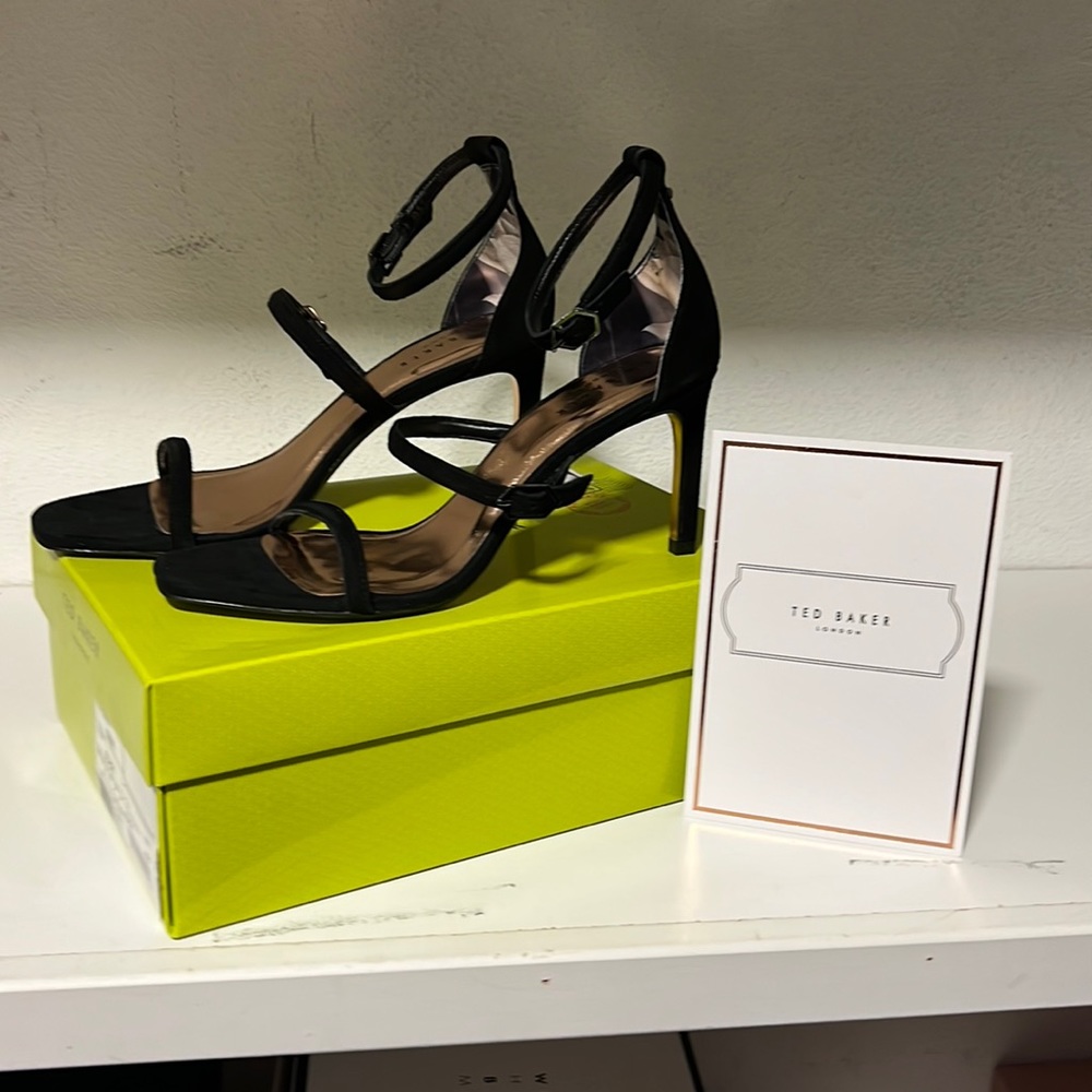 NWT Ted Baker London Triple Strap Sandals